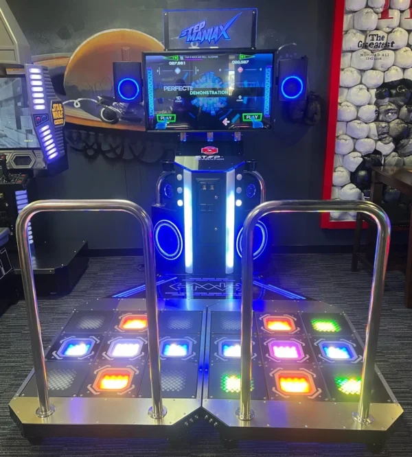 STEP MANIA ARCADE DANCE MACHINE by STEP REVOLUTION DDR