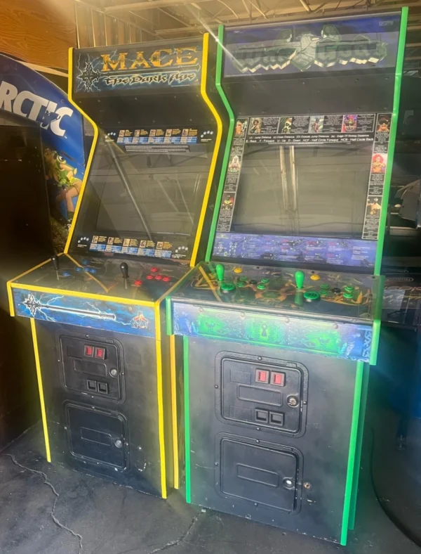 WAR GODS ARCADE MACHINE by MIDWAY 1996