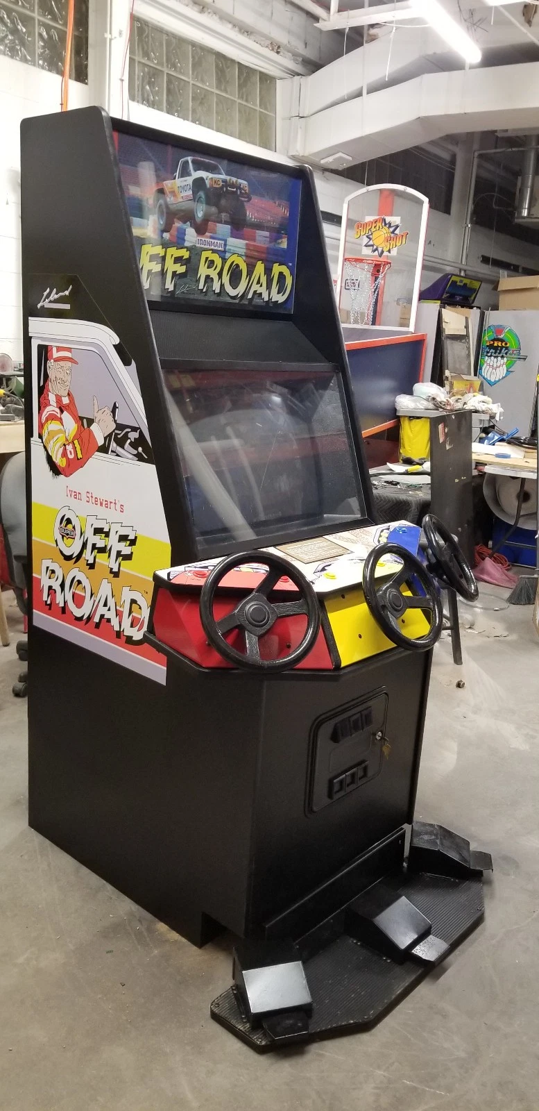IVAN STEWART OFF ROAD ARCADE MACHINE by LELAND 1989 - Image 4