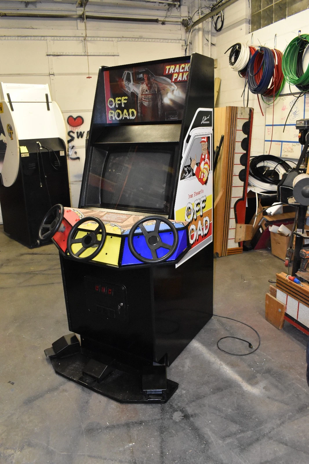 IVAN STEWART OFF ROAD ARCADE MACHINE by LELAND 1989 - Image 2