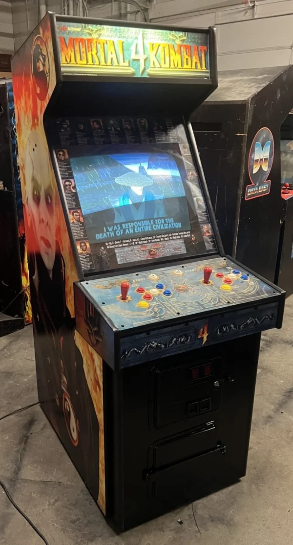MORTAL KOMBAT 4 ARCADE MACHINE by MIDWAY 1997