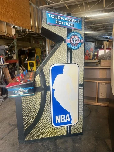 NBA JAM TOURNAMENT EDITION ARCADE MACHINE by MIDWAY 1993 - Image 6