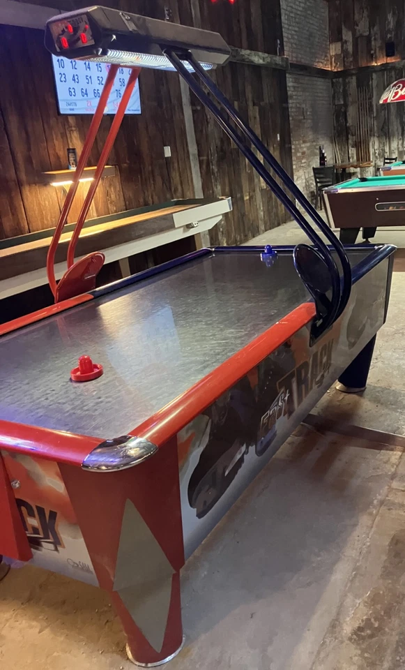 DYNAMO AIR HOCKEY MACHINE - Image 2