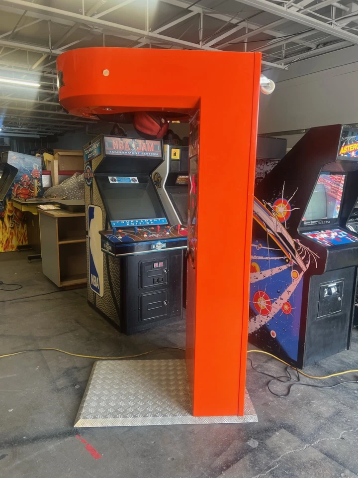 BOXER Arcade Boxing Machine - Image 6